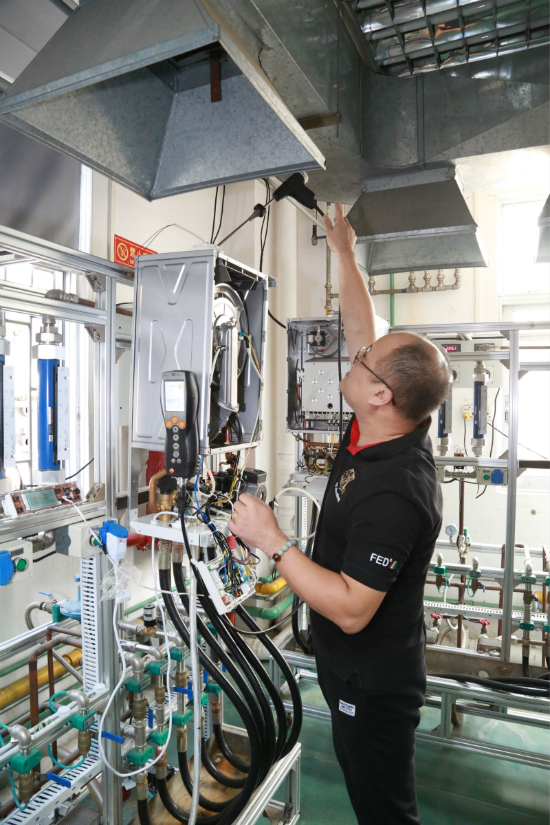 【瑞馬人物專訪】周劍鋒：寶劍鋒從磨礪出，梅花香自苦寒來